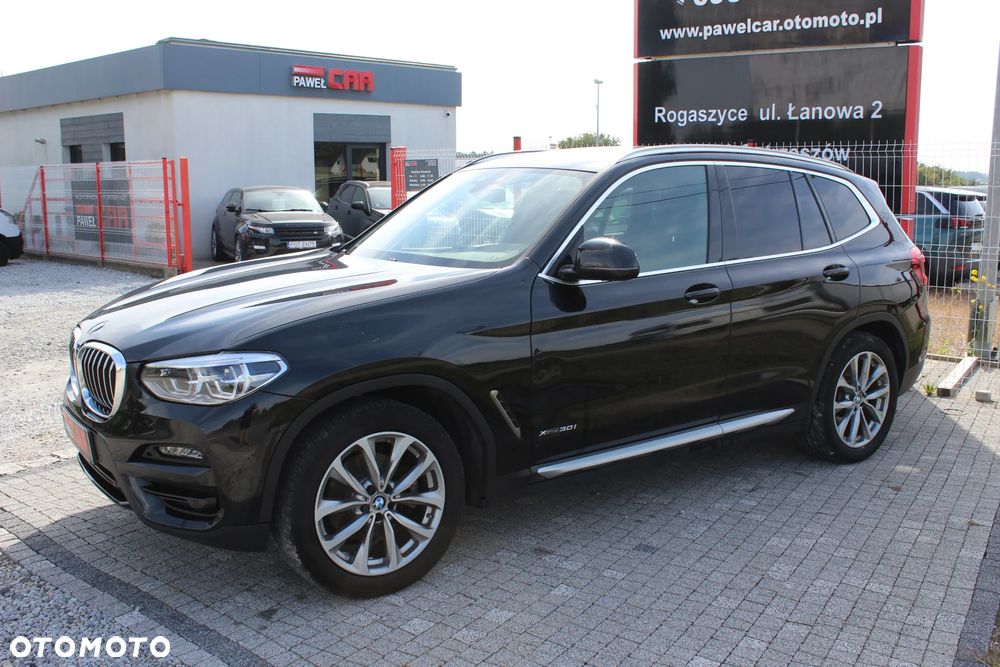 BMW X3 xDrive30i Luxury Line sport - 4