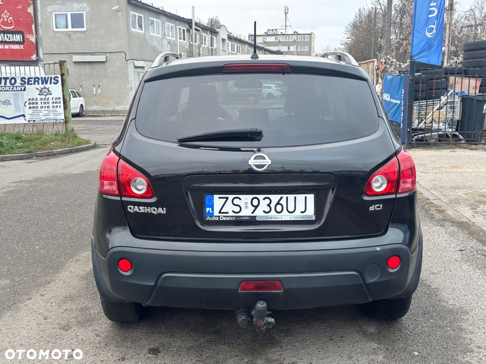 Nissan Qashqai 2.0 dCi 4 x 4 DPF I-Way - 14