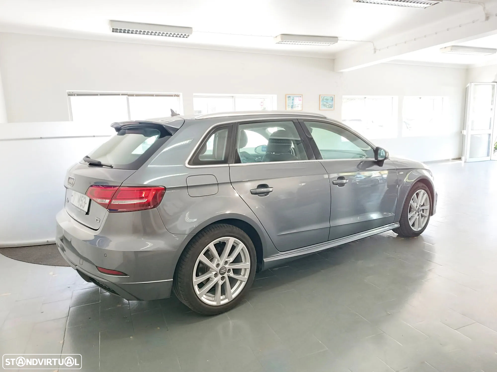 Audi A3 Sportback 1.6 TDI S-line - 6