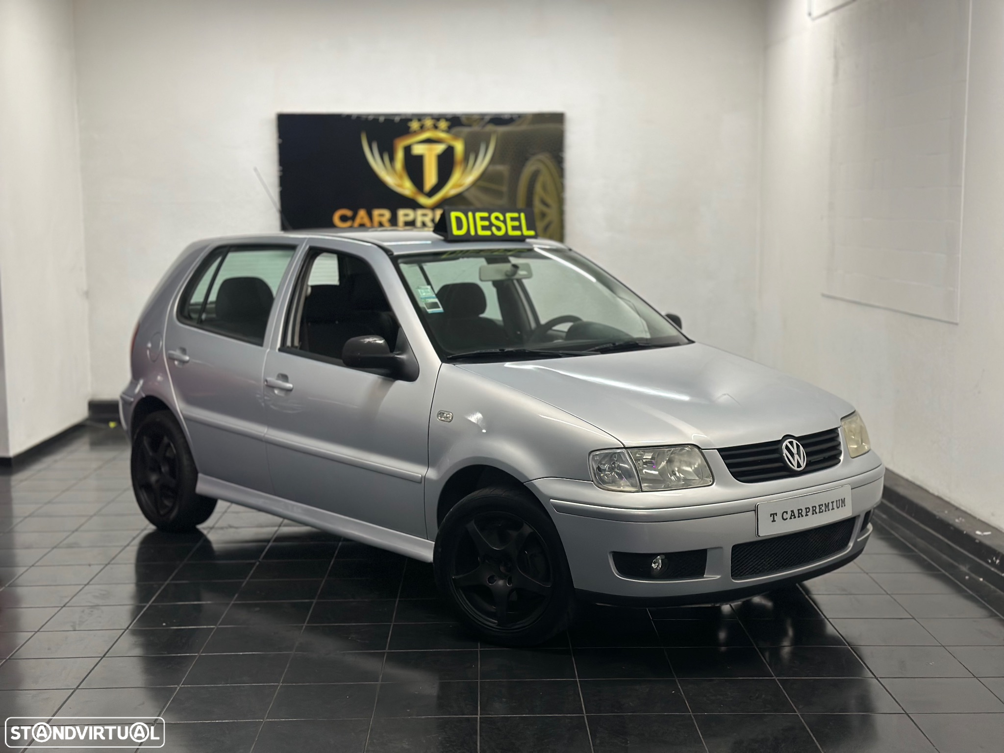 VW Polo 1.4 TDi Confortline ABS - 2