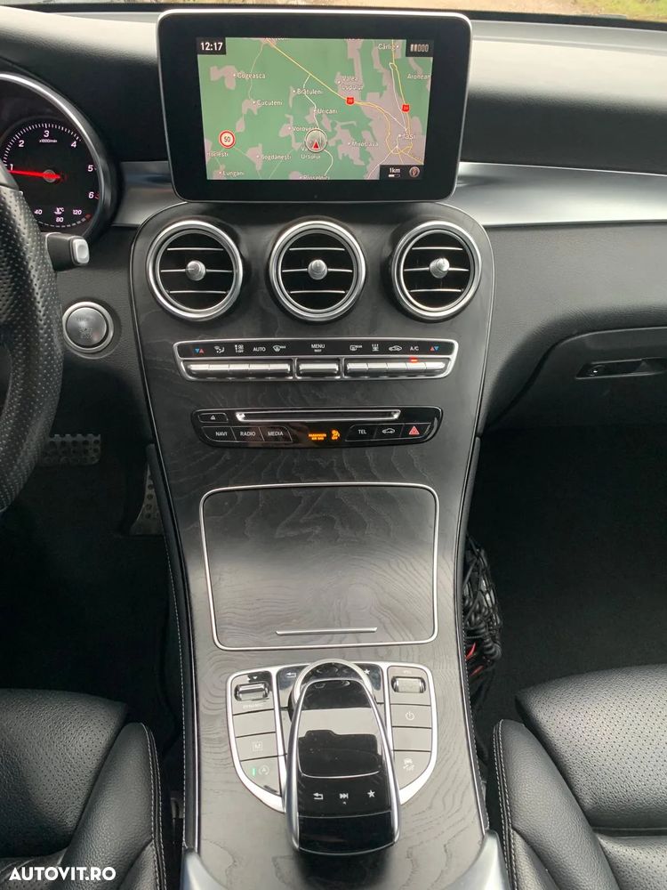 Mercedes-Benz GLC Coupe 220 d 4MATIC - 10