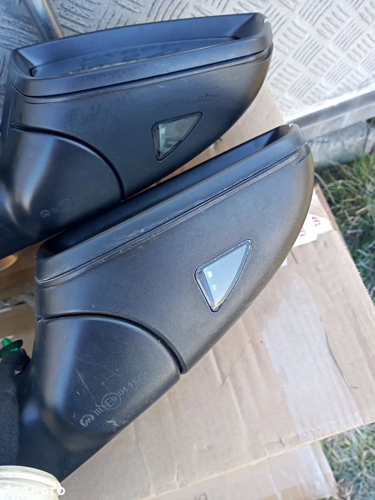 LUSTERKO Lewe  Prawe SKODA KAROQ różne funkcje asystent fotohrom - 14