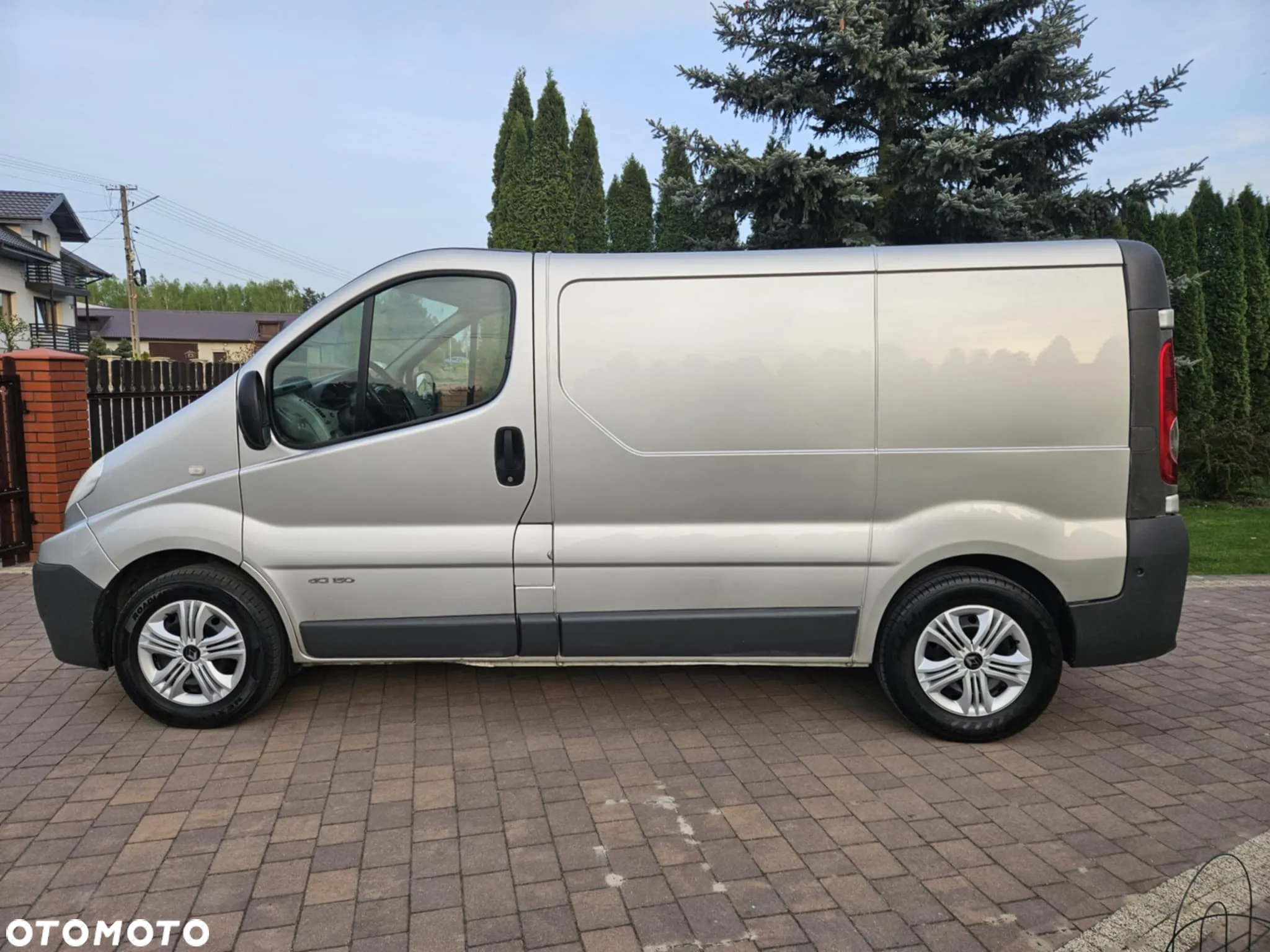 Renault Trafic - 2