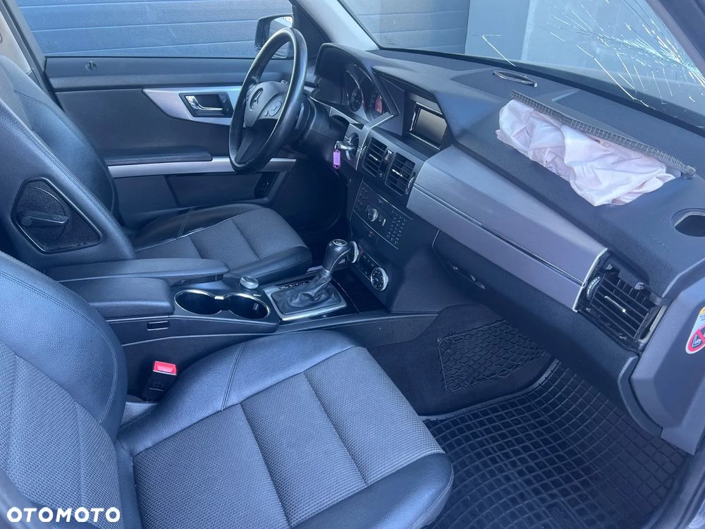 Mercedes-Benz GLK [204] 08-12 - 19