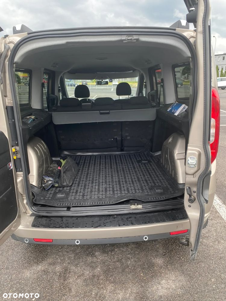 Fiat Doblo 1.6 MJ Dynamic - 11