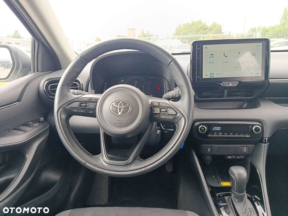 Toyota Yaris Hybrid 1.5 Style - 12
