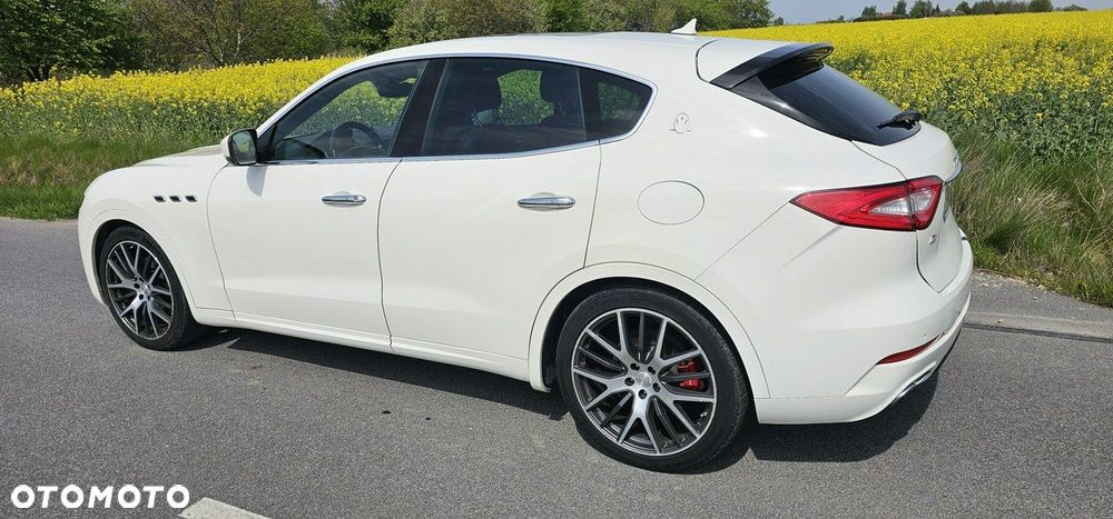 Maserati Levante - 7