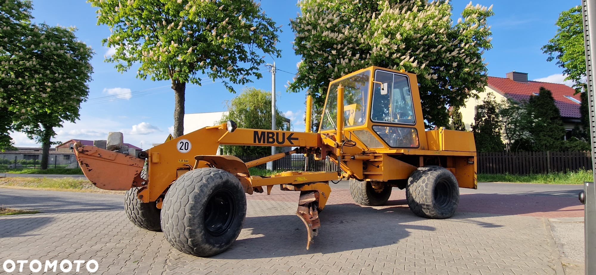 Caterpillar MBU G6 Równiarka drogowa Spych Ładowarka - 10