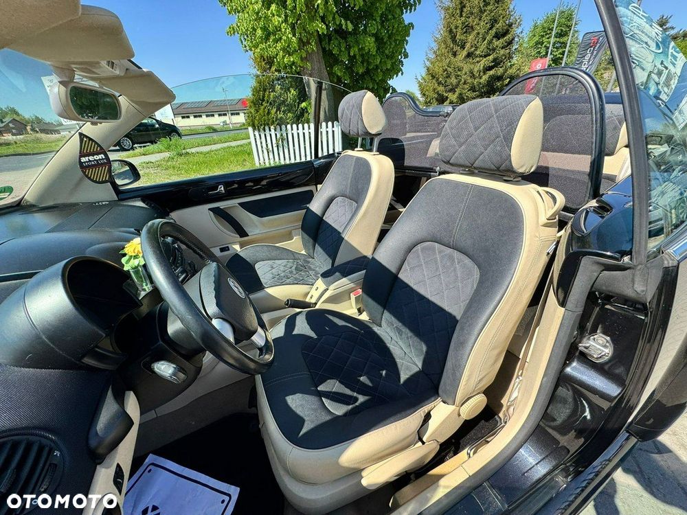 Volkswagen New Beetle 1.6 United - 19