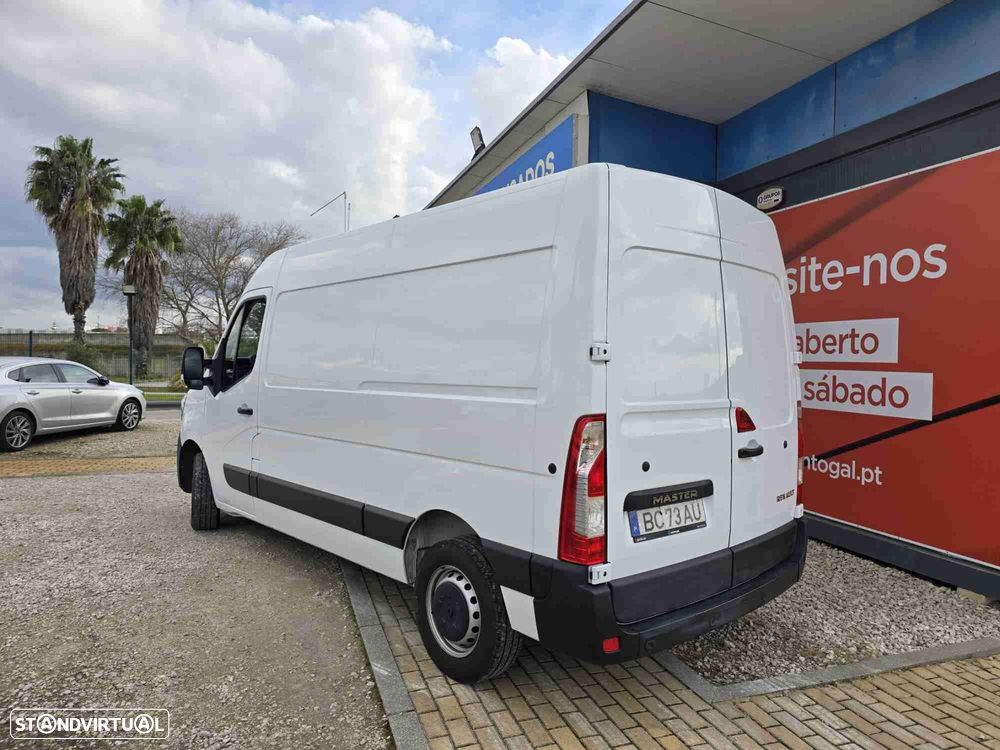 Renault Master 2.3 dCi L2H2 3.5T SS - 3