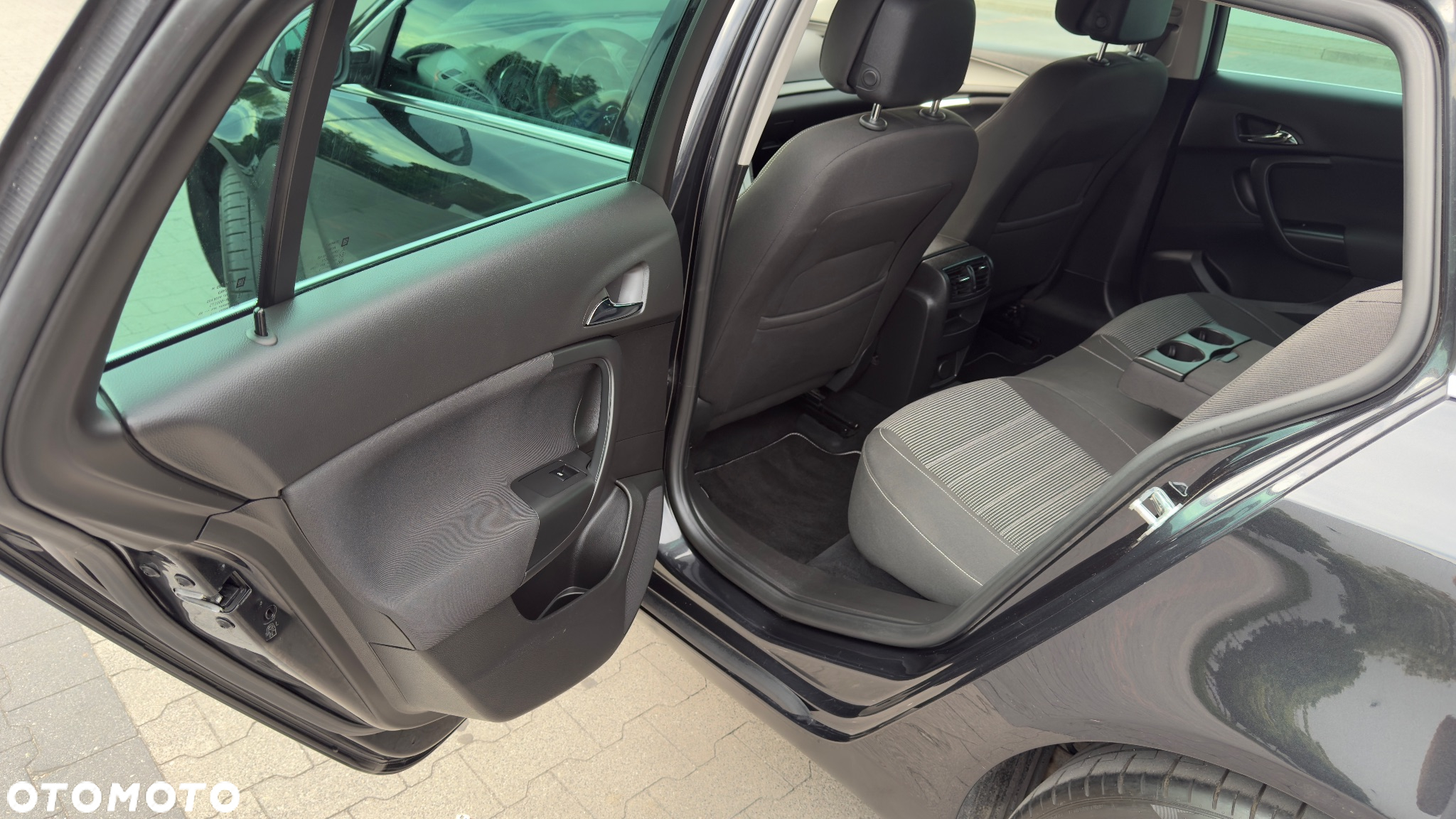 Opel Insignia 2.0 CDTI Sport - 17