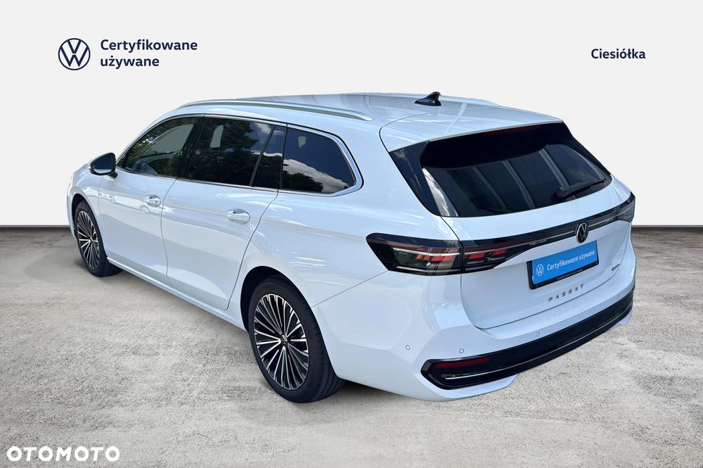 Volkswagen Passat - 8