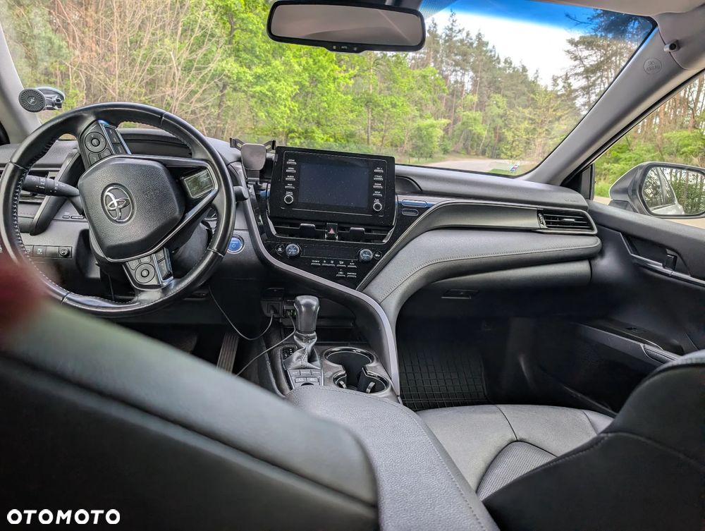 Toyota Camry 2.5 Hybrid Comfort CVT - 5