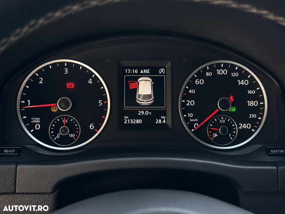 Volkswagen Tiguan - 22
