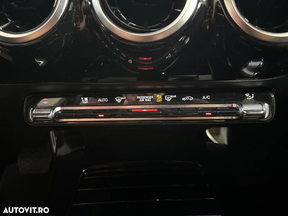 Mercedes-Benz A 180 d Aut. - 18