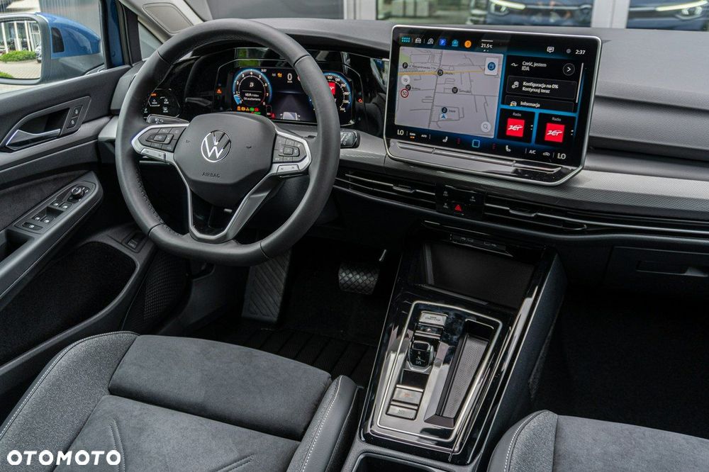 Volkswagen Golf - 26