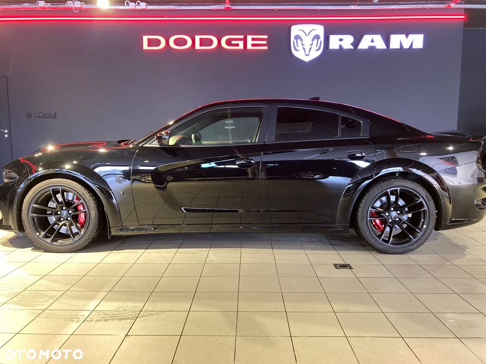 Dodge Charger - 8