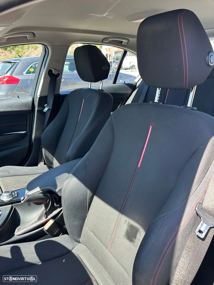 BMW 318 d Line Sport Auto - 8