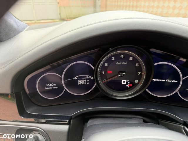 Porsche Cayenne Turbo - 9