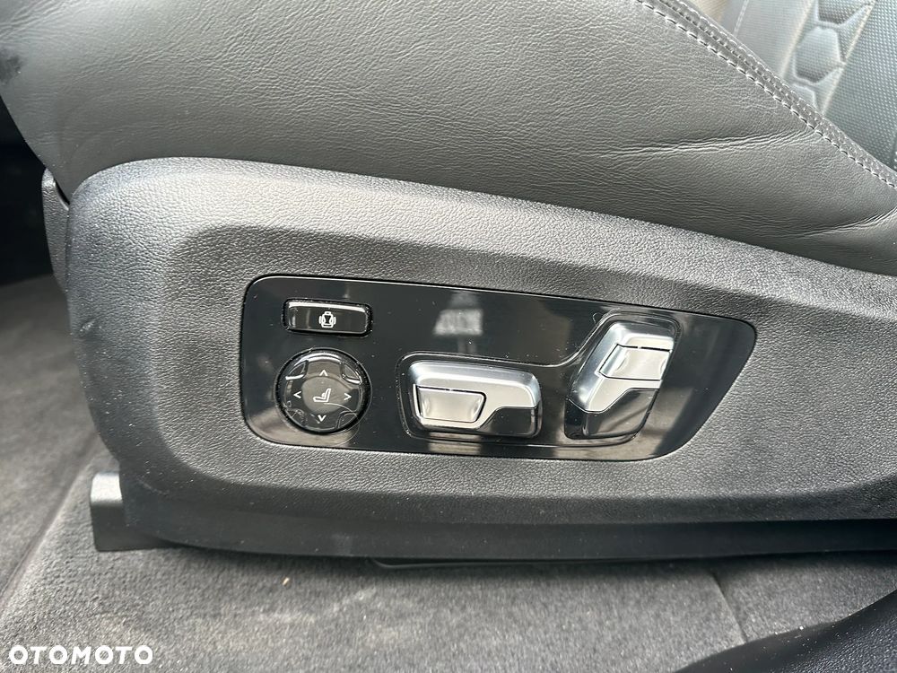 BMW X5 M Competition - 10