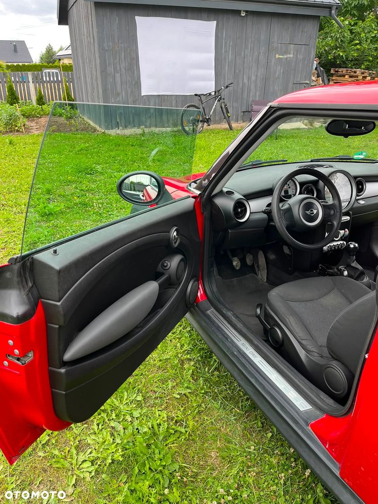 MINI ONE Standard - 4