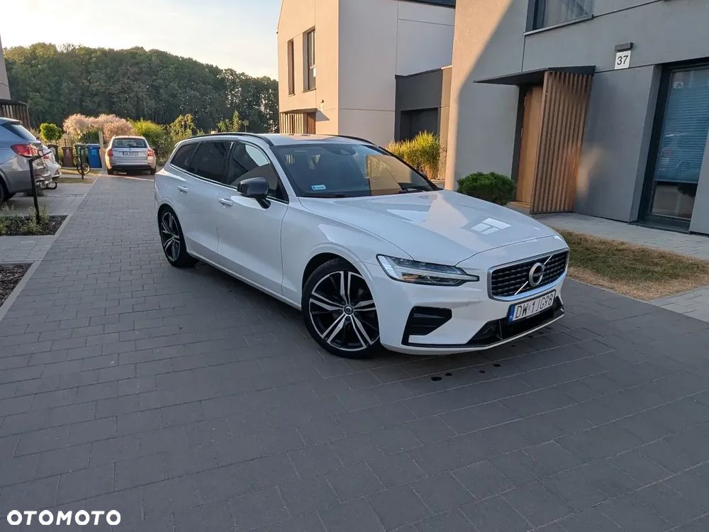 Volvo V60 D4 R-Design - 5