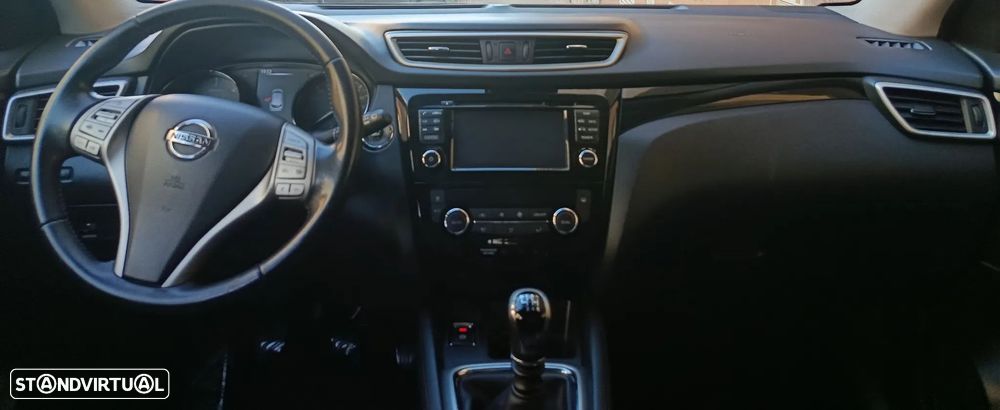 Nissan Qashqai 1.5 dCi N-Connecta - 23