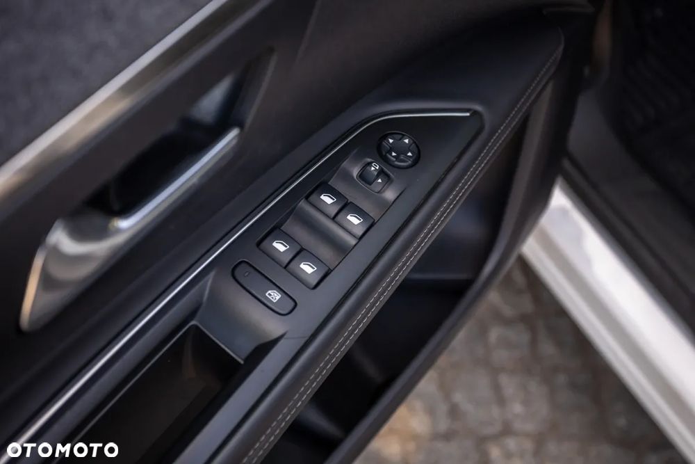 Peugeot 3008 HDi 150 Active - 25