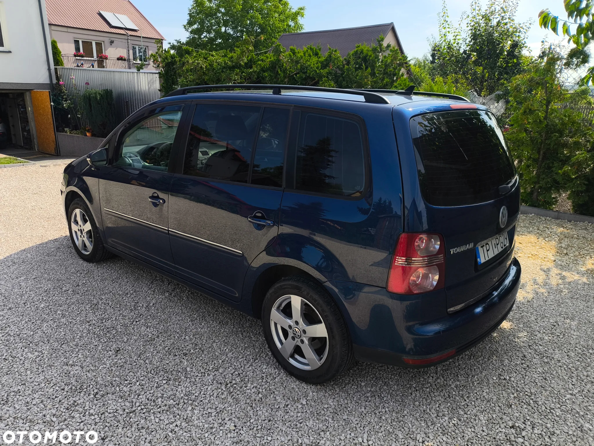 Volkswagen Touran - 5