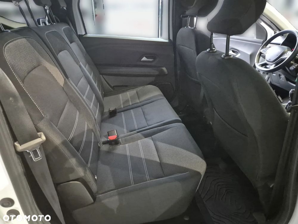 Dacia Jogger 1.0 TCe Expression 7os - 28