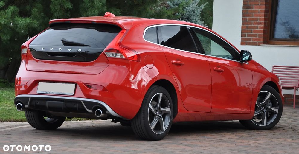 Volvo V40 D4 R-Design Summum - 5