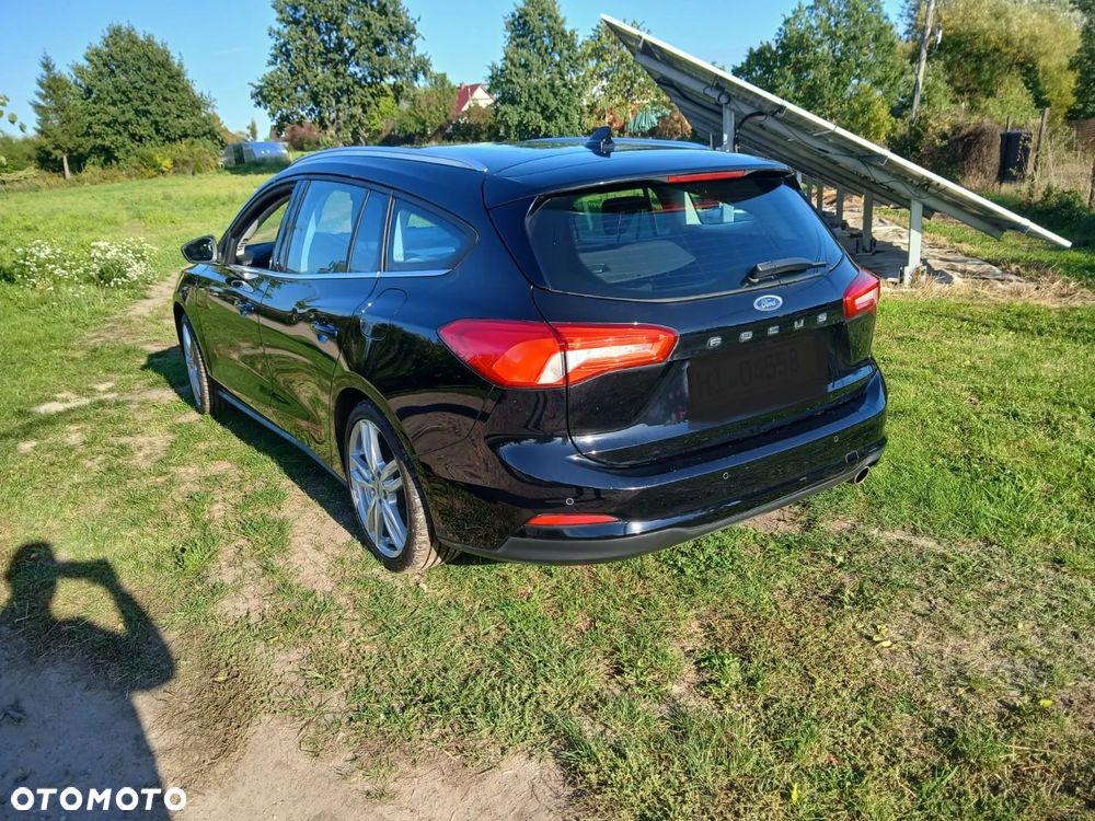 Ford Focus 1.0 EcoBoost Edition - 4
