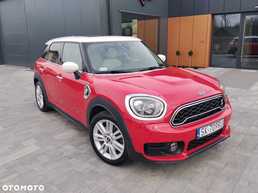 MINI Countryman Cooper SE ALL4 John Cooper Works Trim - 1