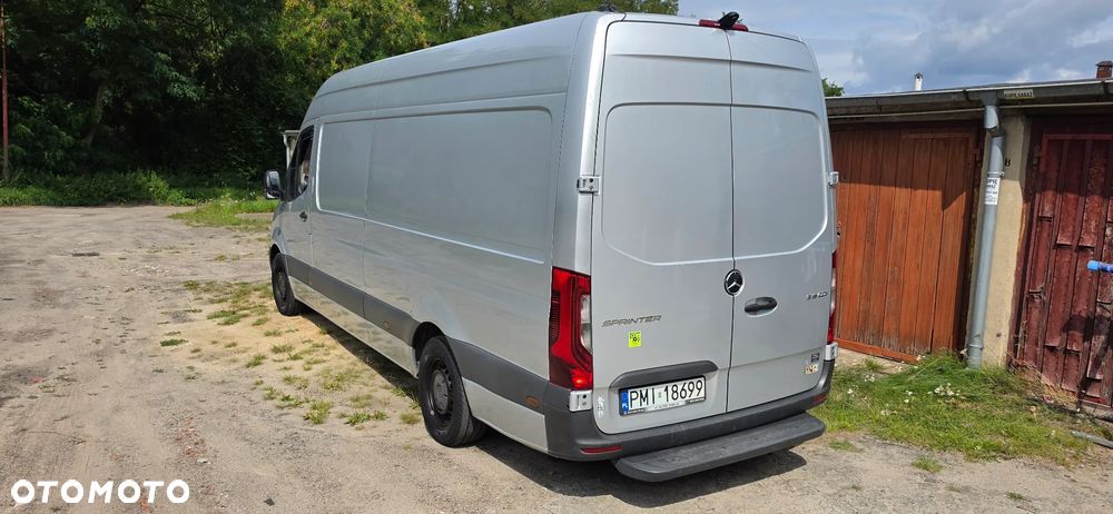 Mercedes-Benz Sprinter - 3