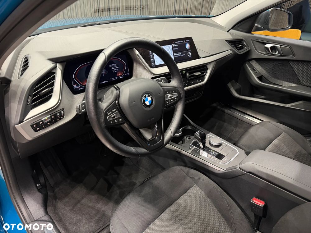 BMW Seria 1 118i Advantage - 9