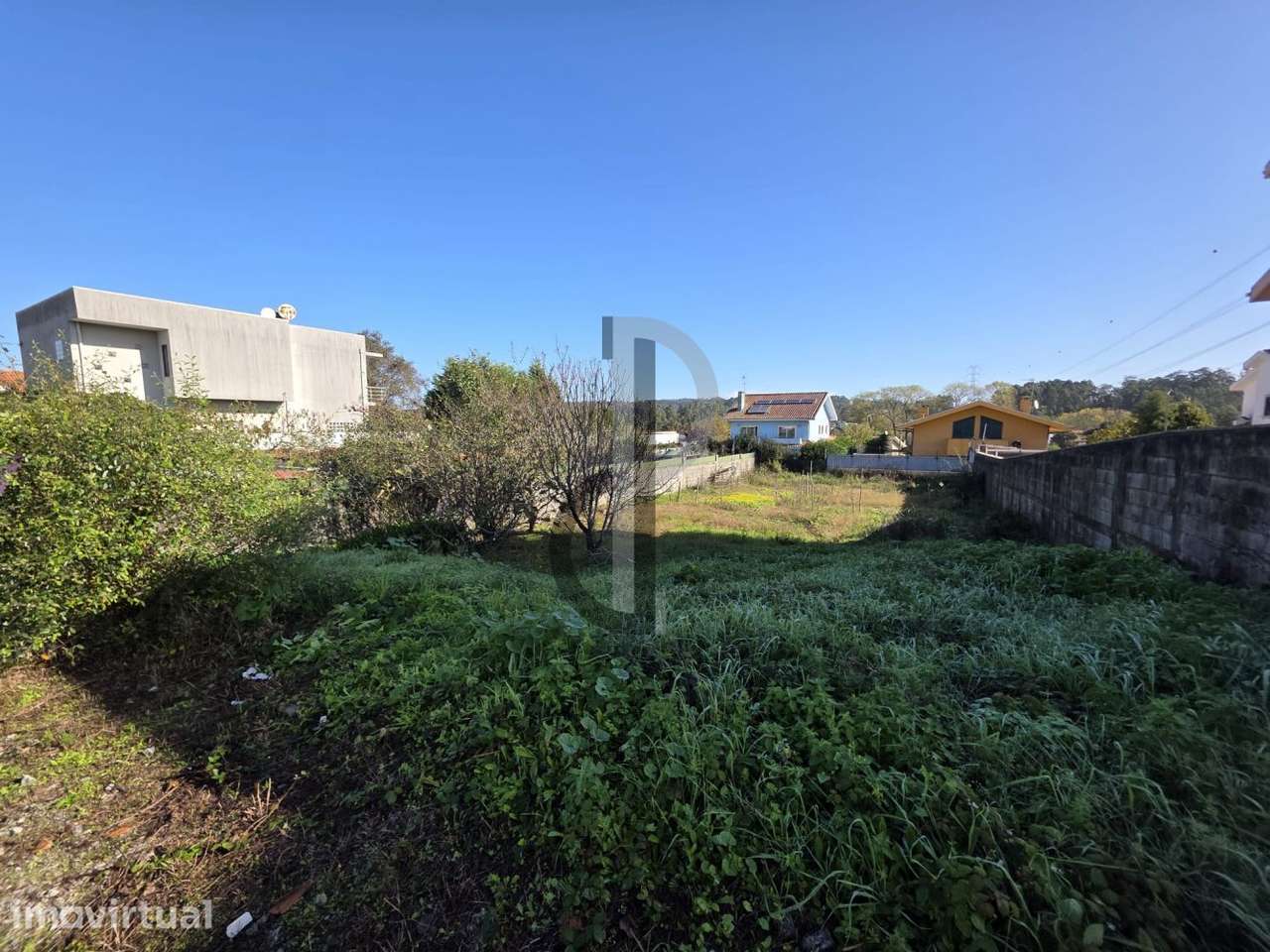 Terreno para Construção em zona Residencial - Olival - Grande imagem: 2/4