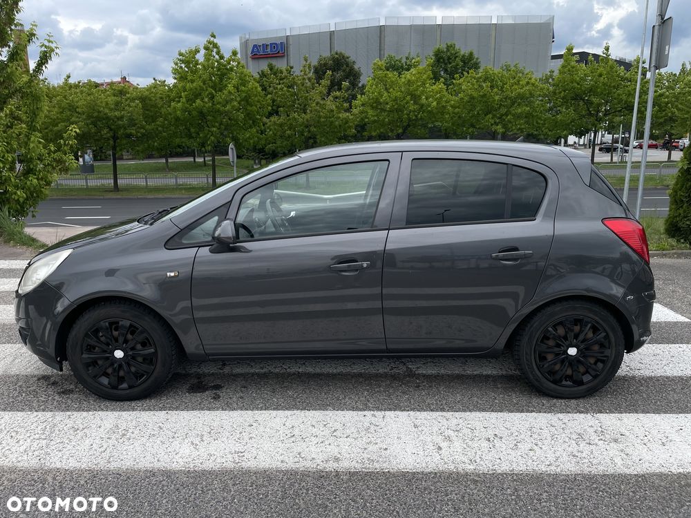 Opel Corsa ver-1-2-16v - 4