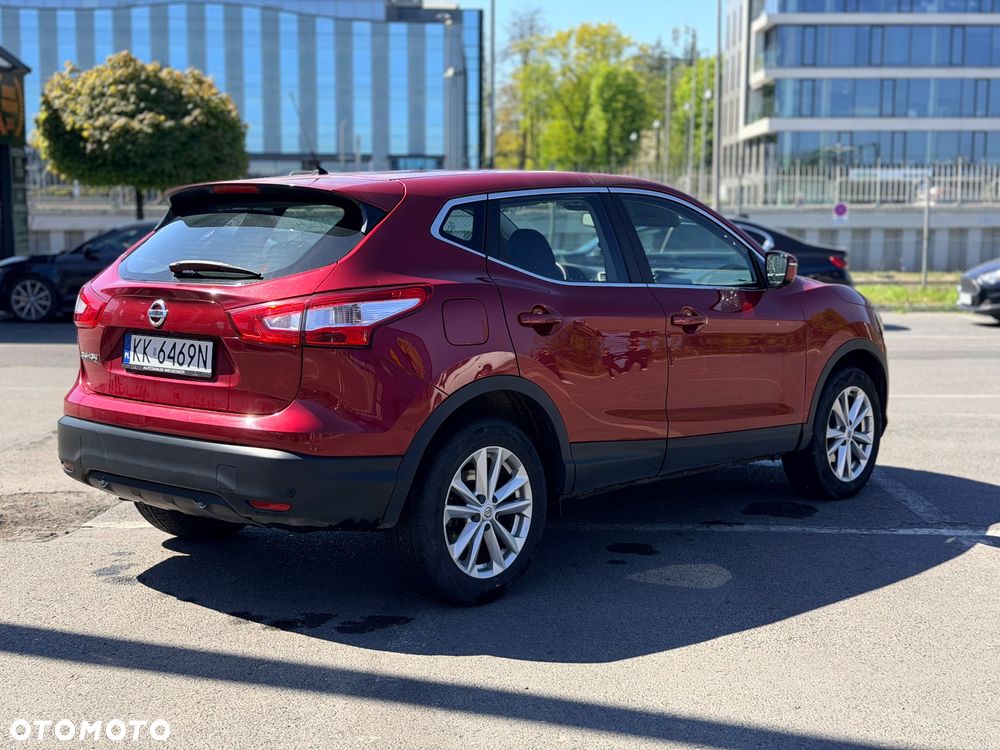 Nissan Qashqai 1.2 DIG-T N-Connecta Xtronic EU6 - 4