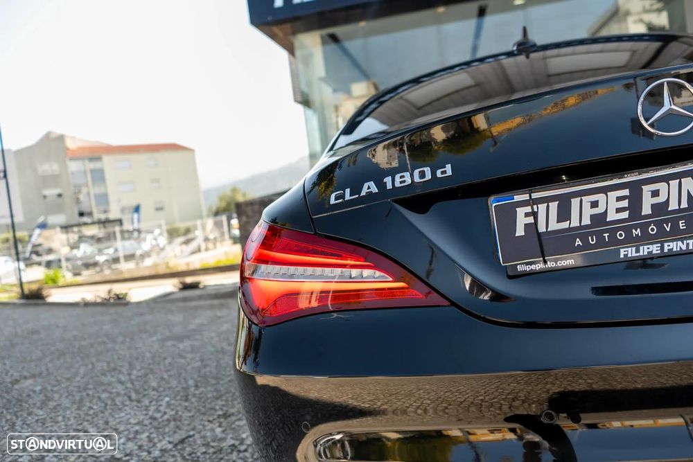Mercedes-Benz CLA 180 d Urban - 59