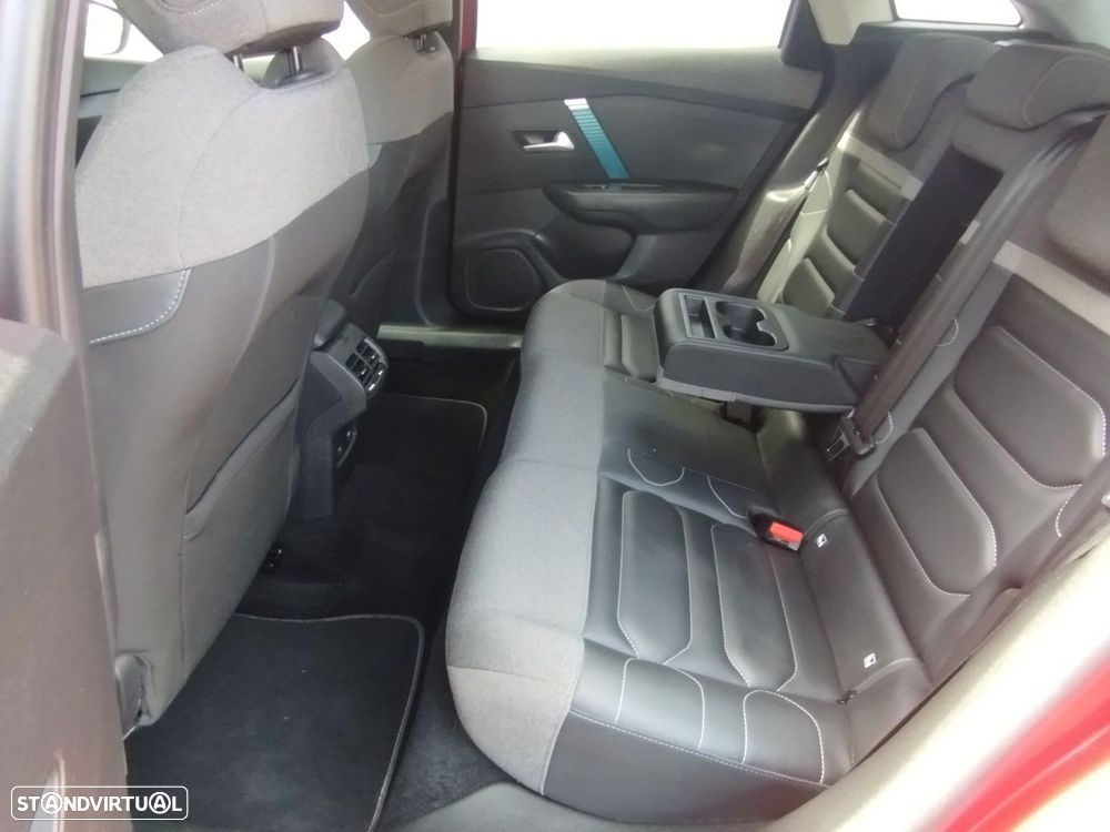 Citroën e-C4 Shine - 25