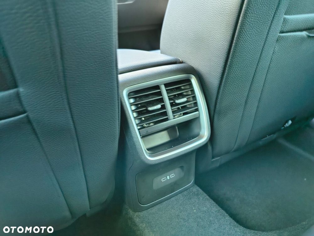 Skoda Octavia 1.5 TSI mHEV Drive Selection DSG - 17