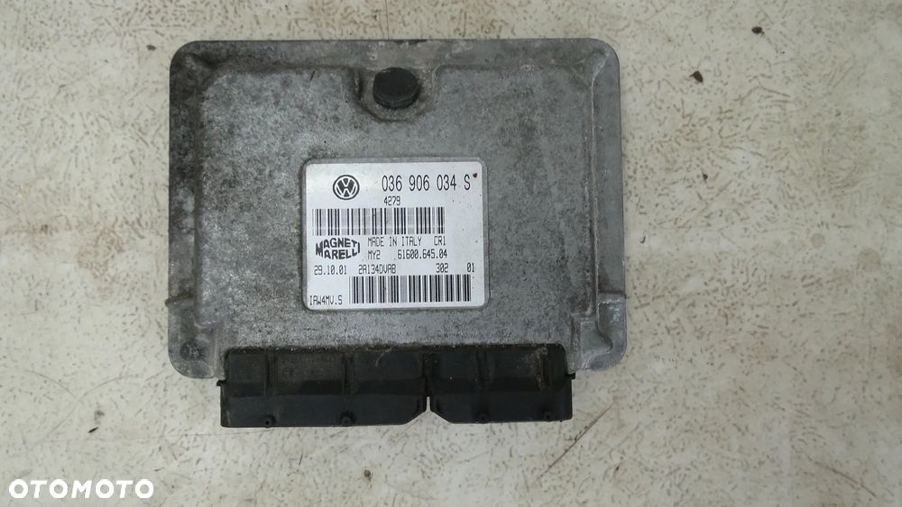VW POLO 9N STEROWNIK KOMPUTER SILNIKA 1.4 16V - 1