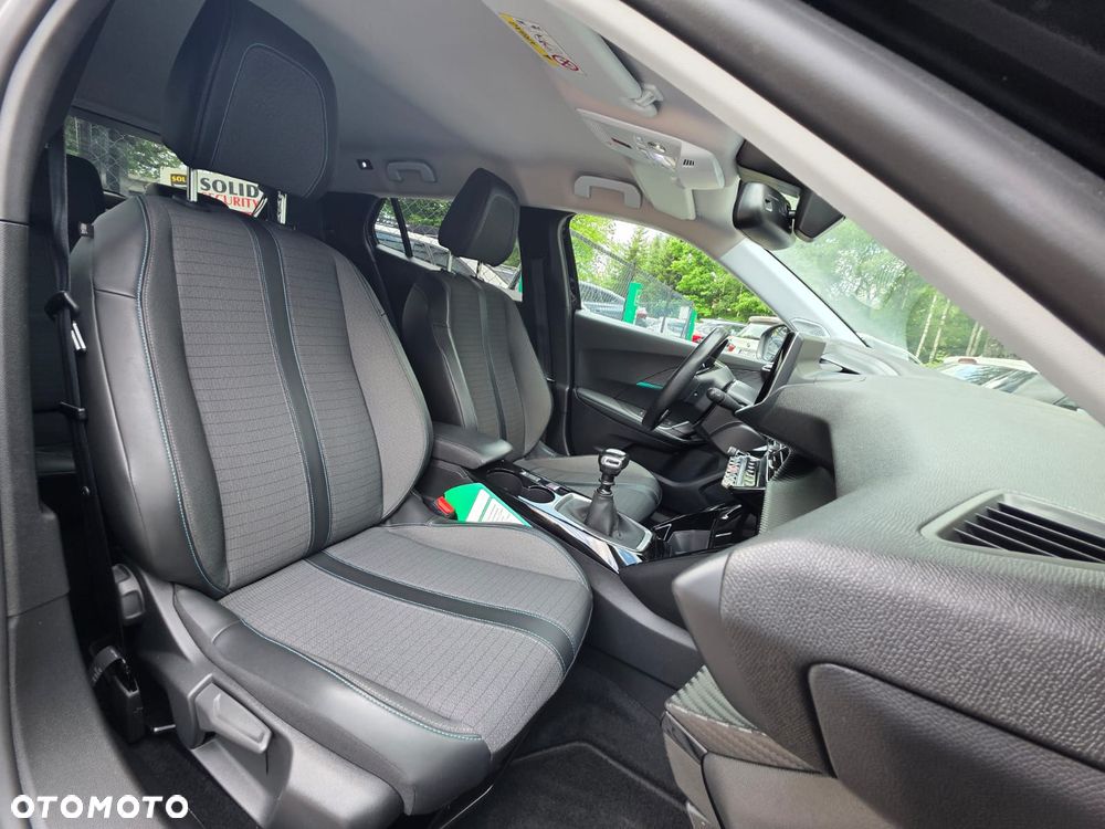 Peugeot 2008 PureTech 100 Stop&Start Allure - 19
