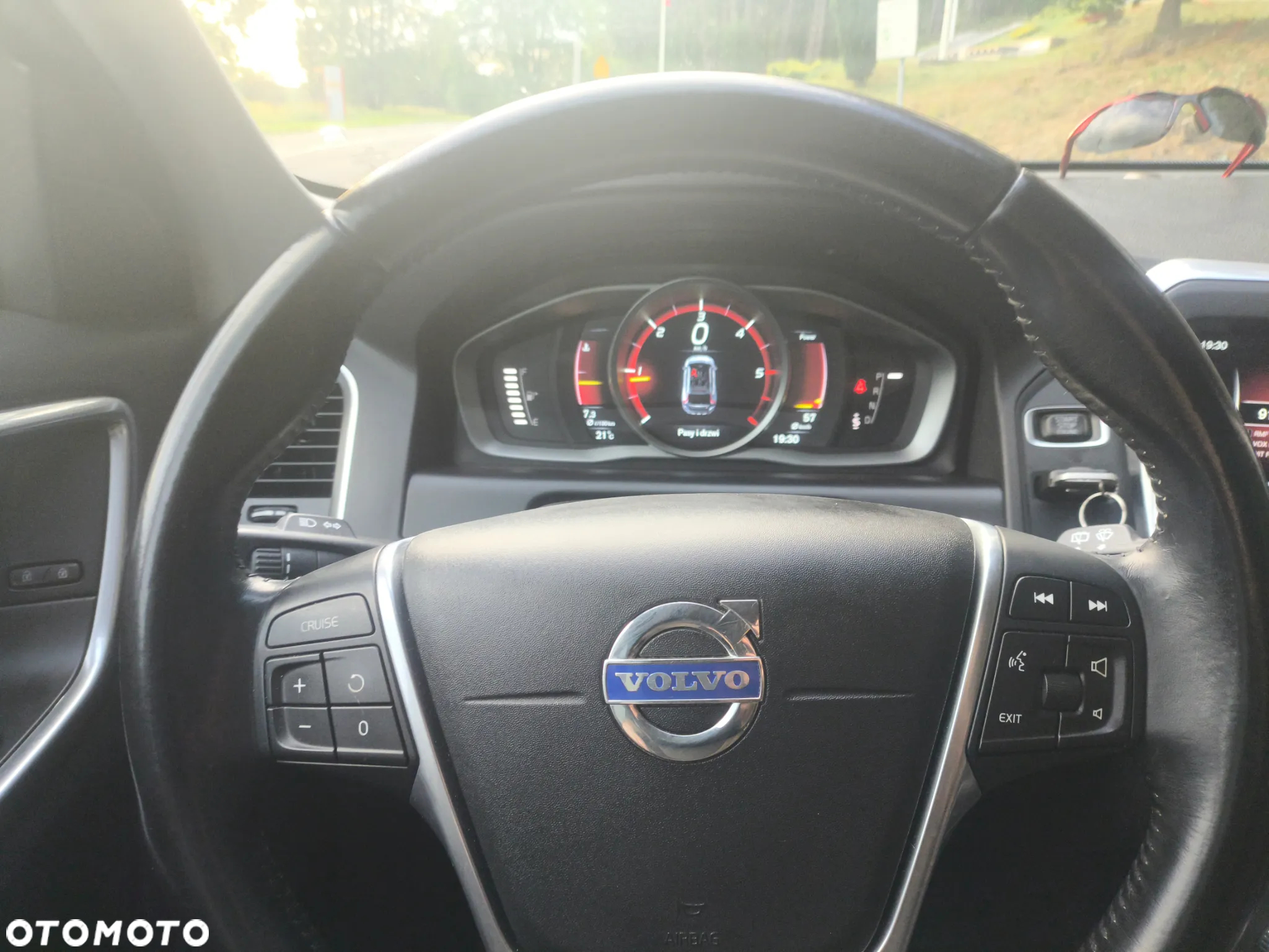 Volvo XC 60 D4 Drive-E Momentum - 9