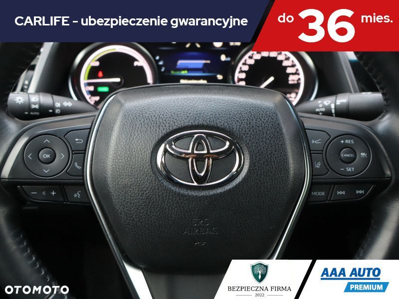 Toyota Camry - 19