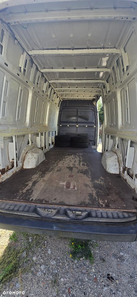 Volkswagen Crafter - 8