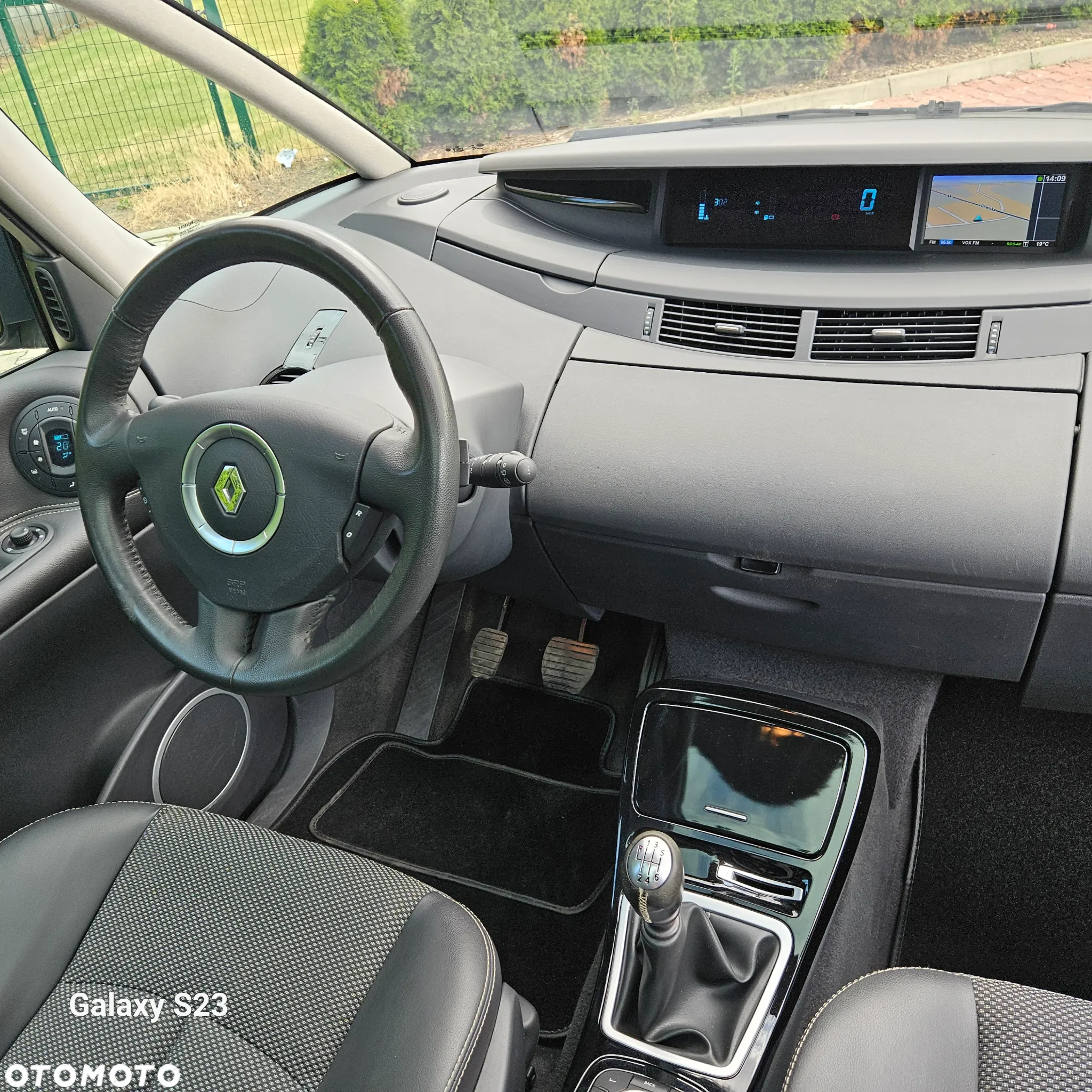 Renault Espace 2.0 dCi FAP Dynamique - 36