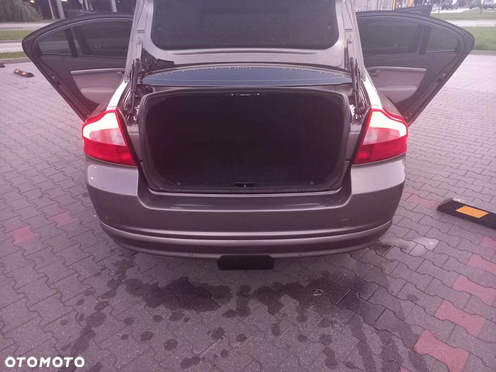 Volvo S80 - 19