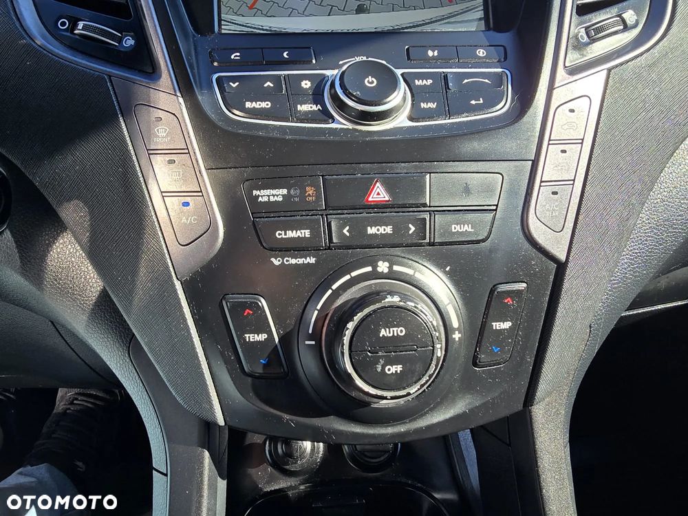 Hyundai Santa Fe 2.0 CRDI Platinium 7os - 10