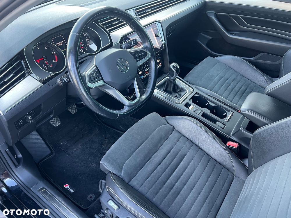 Volkswagen Passat 2.0 TDI EVO Business - 14